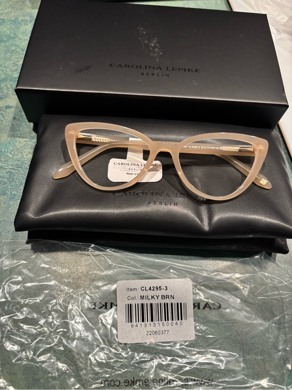 BNWT Carolina Lemke Milky Brown Cat-Eye Glasses